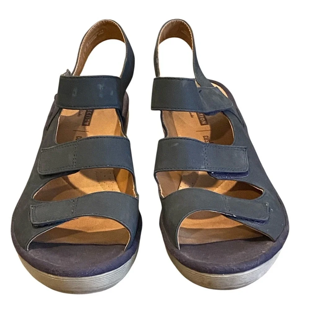 Clarks Collection Reedly Juno Wedge Sandals Womens 8 Triple Strap Comfort #58N
